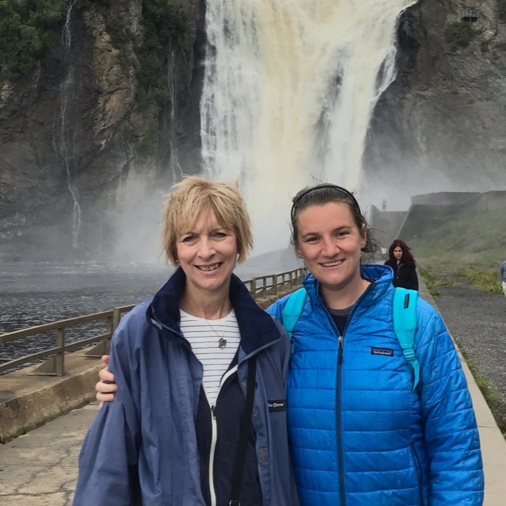 Meet your Posher, Laura